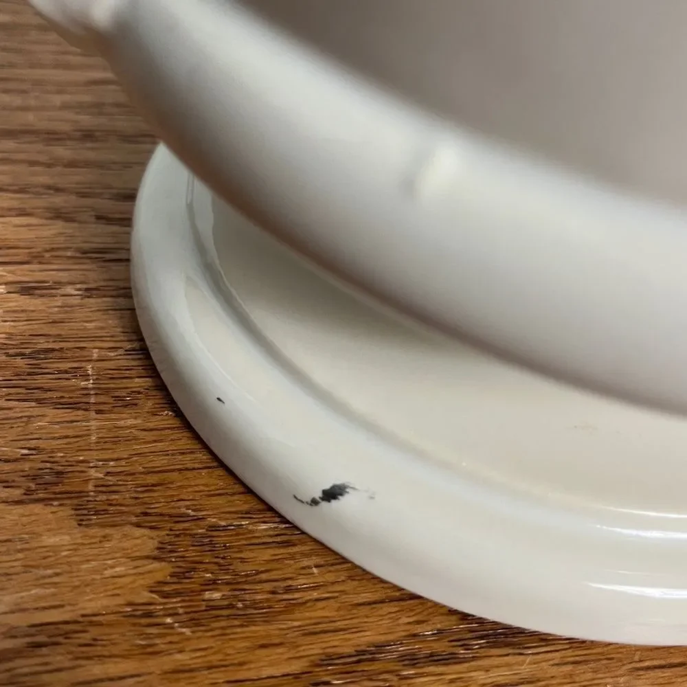 Hull Pottery no chips